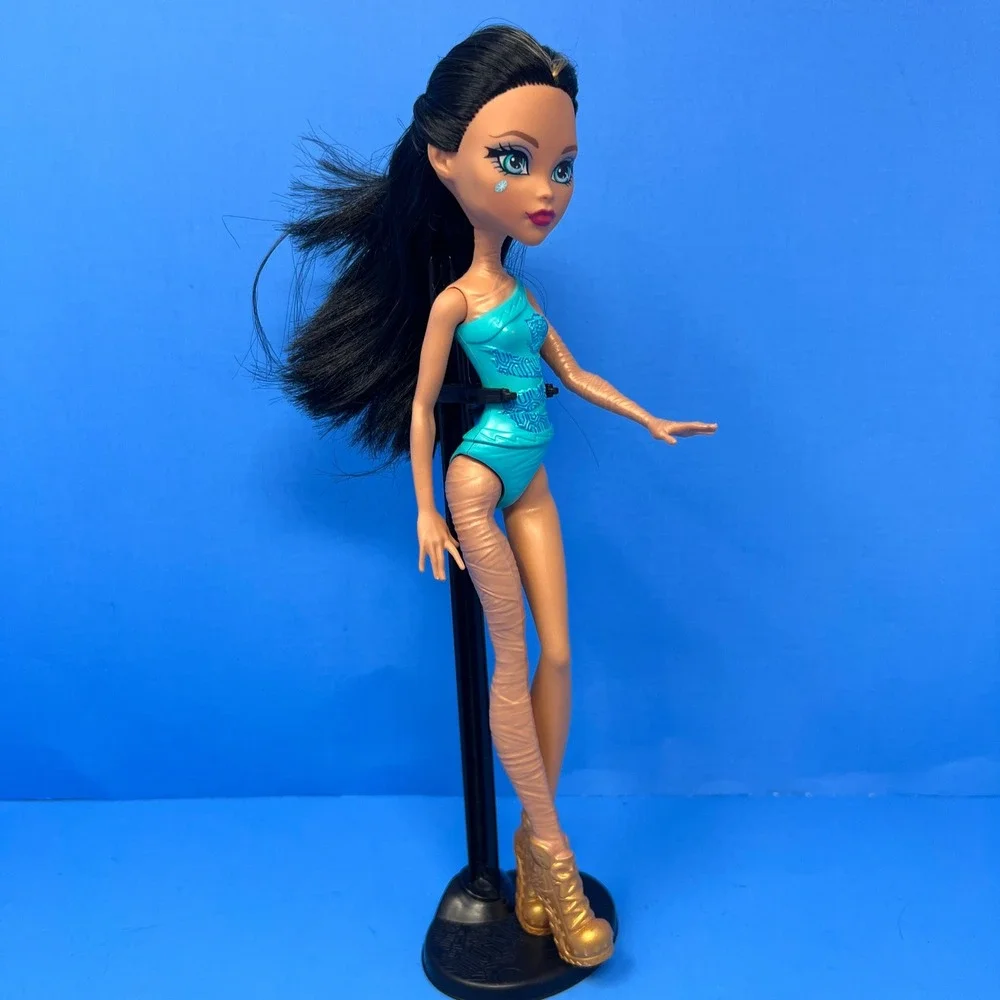 Monster High Cleo‎ de Nile Doll Ghoul Spirit Cheerleader 2016 Mummy Cleopatra